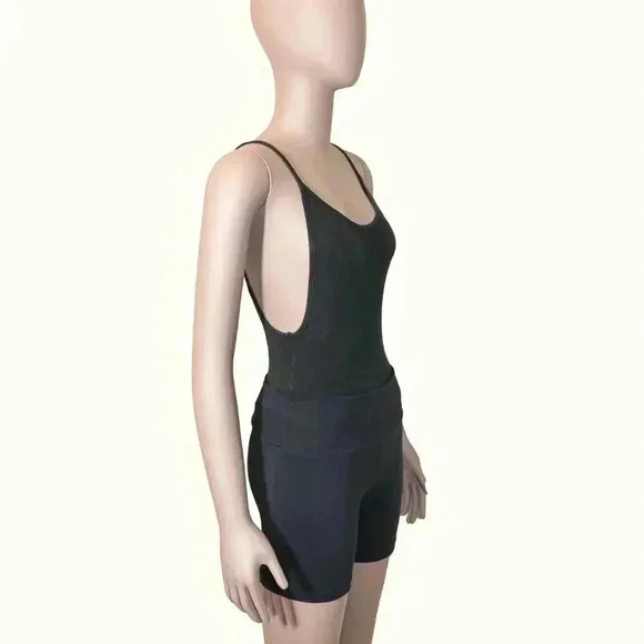 Black Workout Short Shorts Athleisure Bottoms Size Small Athletic Casual‎ Shorts - Picture 4 of 4